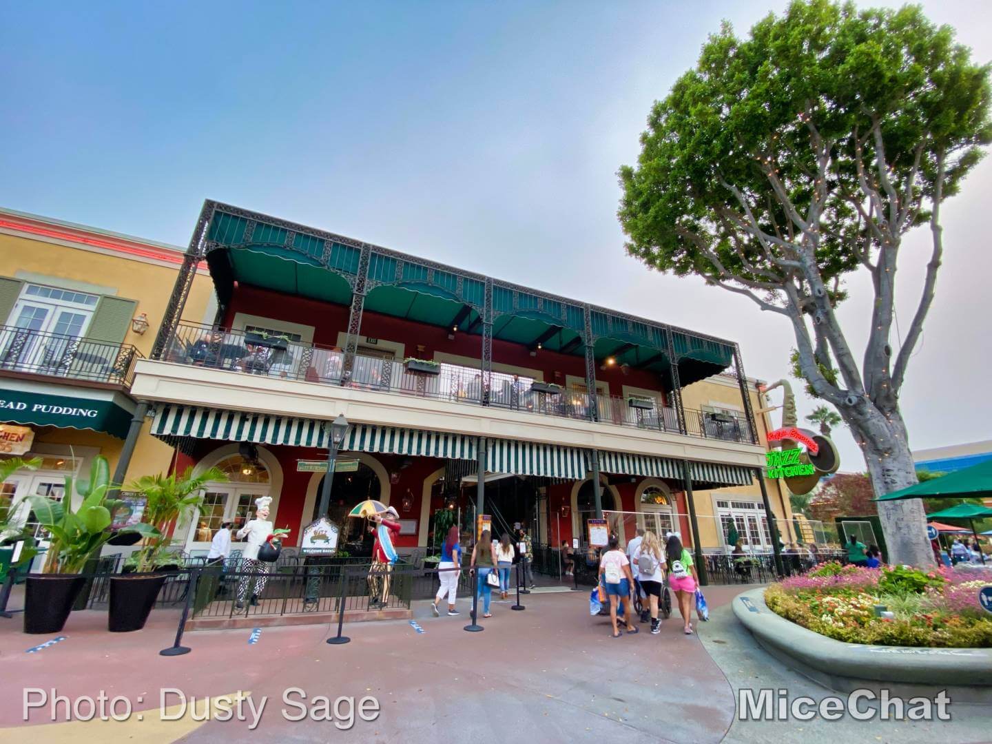 , Disneyland Update – Spooky Skies Over An Empty Kingdom