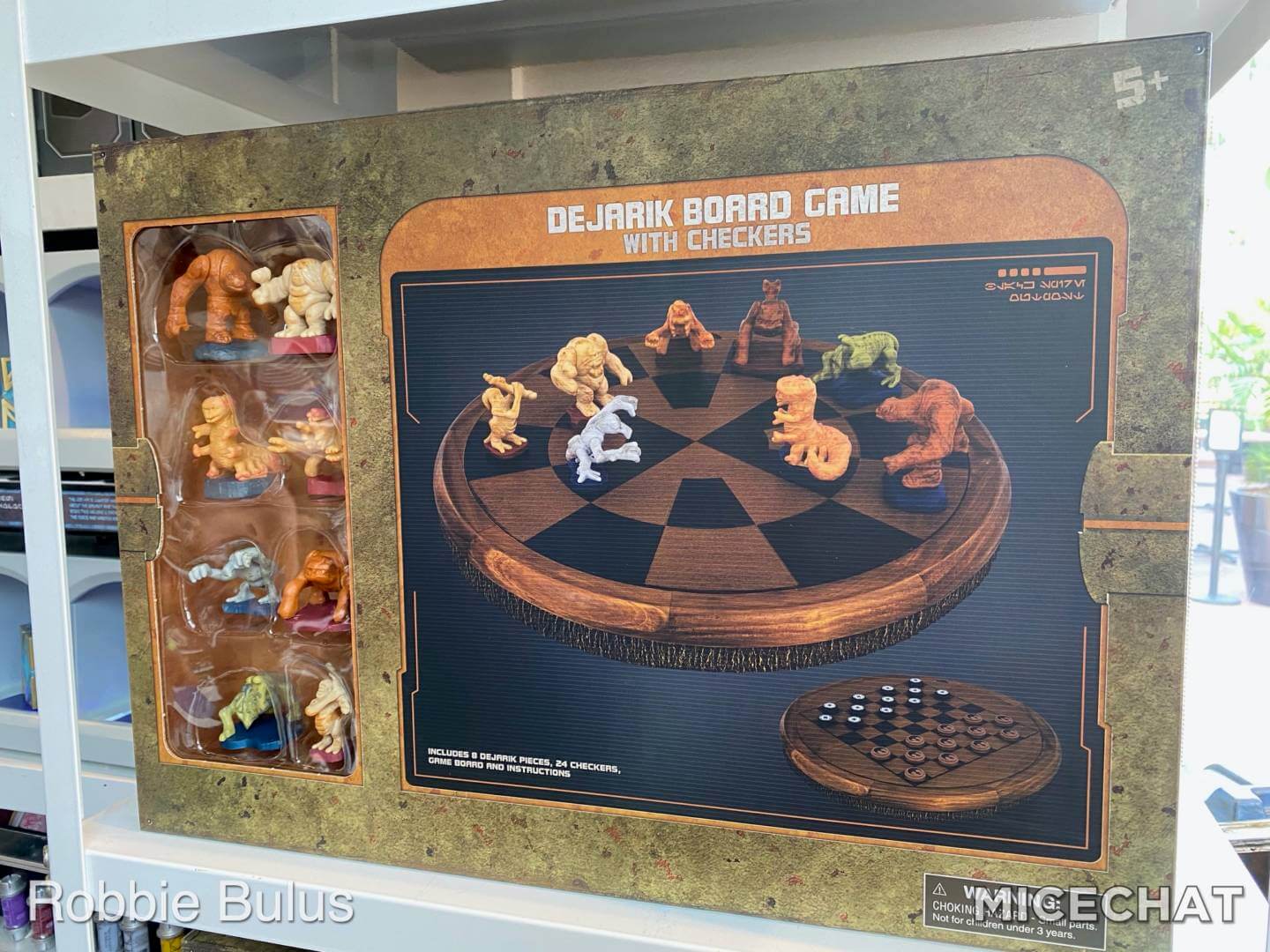 Star Wars Trading Post, Star Wars: Galaxy’s Edge Takes Over Wonderground Gallery at Downtown Disney