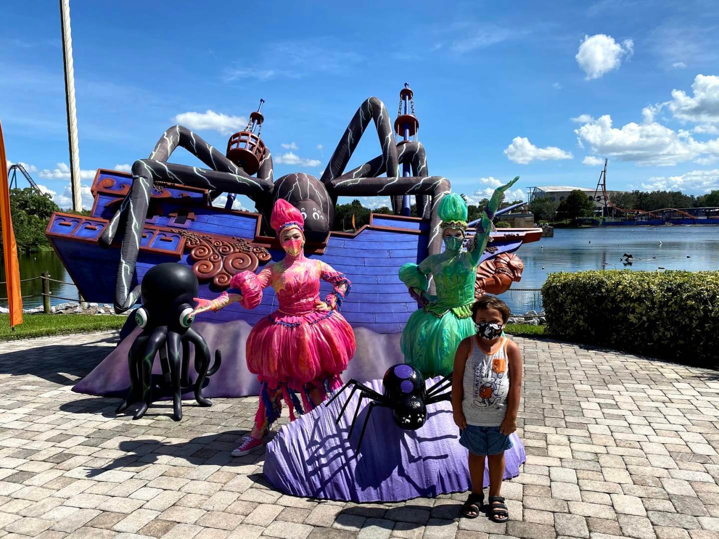 , SeaWorld Orlando Halloween Spooktacular a Trick and a Treat