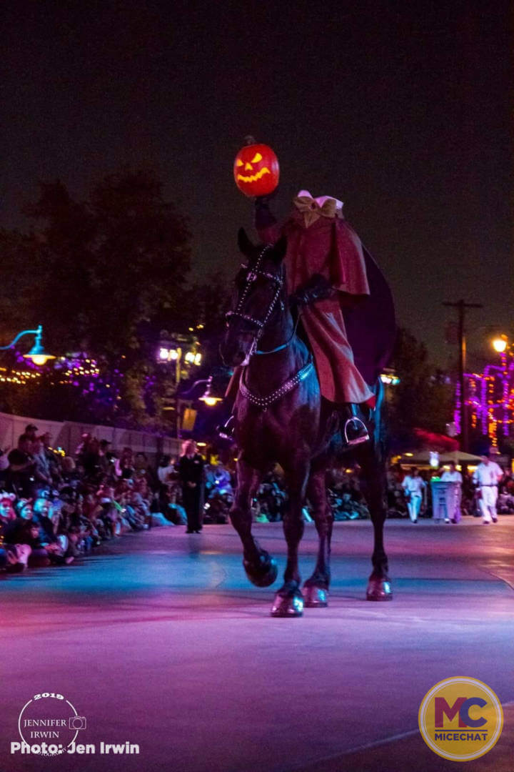 , Disneyland Update – Spooky Skies Over An Empty Kingdom