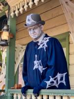 Knotts Fall-O-WeenCalico Entertainment courthouse 2-micechat