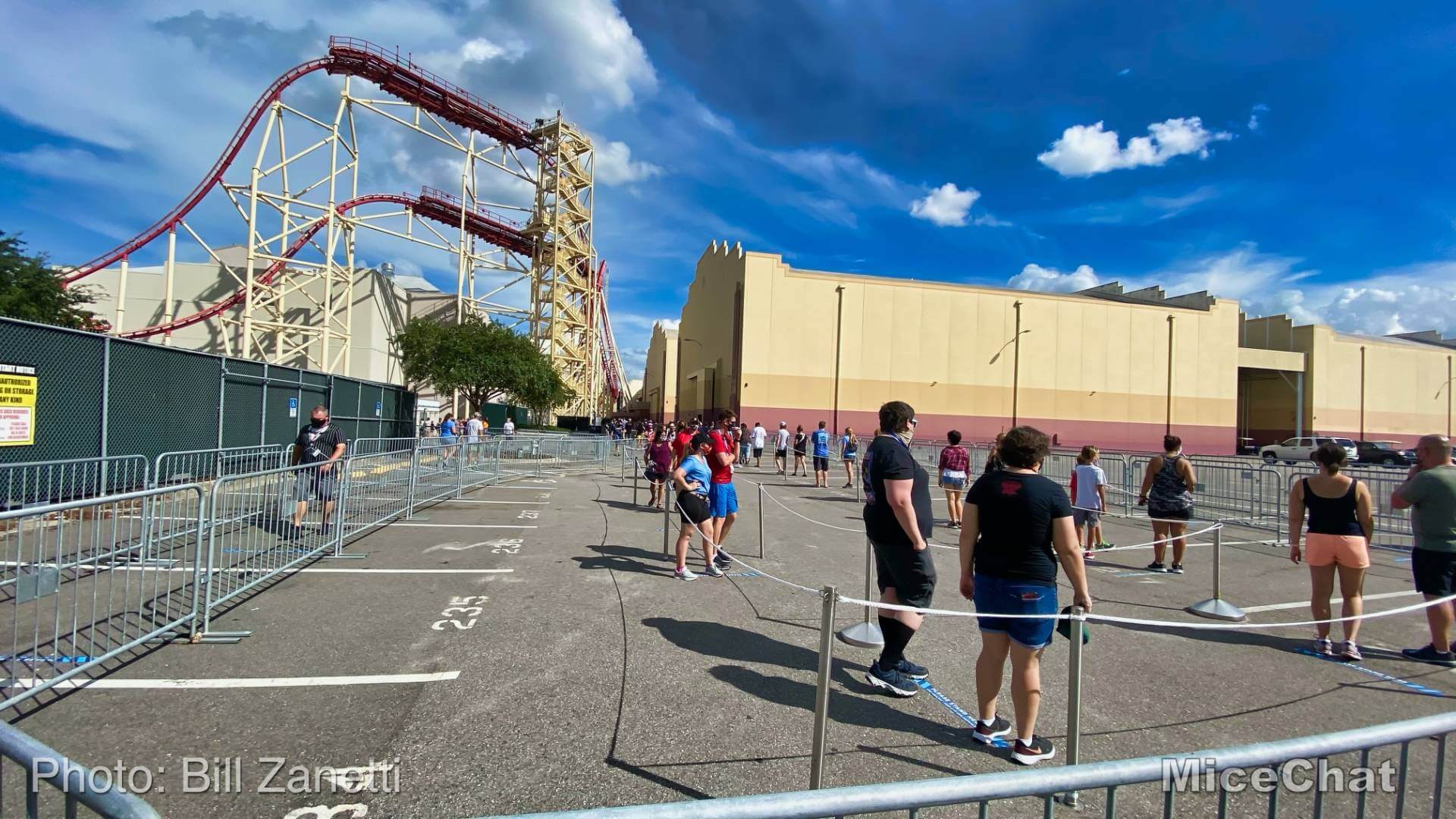 , Love at First Creep: Universal Orlando Modified Halloween PREVIEW!