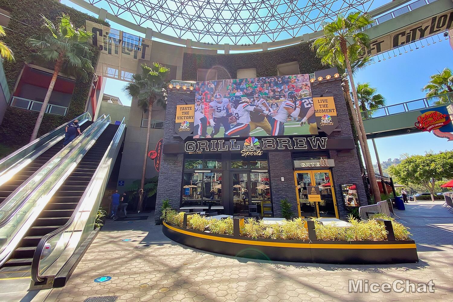 , Universal Hollywood CityWalk &#8211; An Uncrowded Slice of Theme Park Life