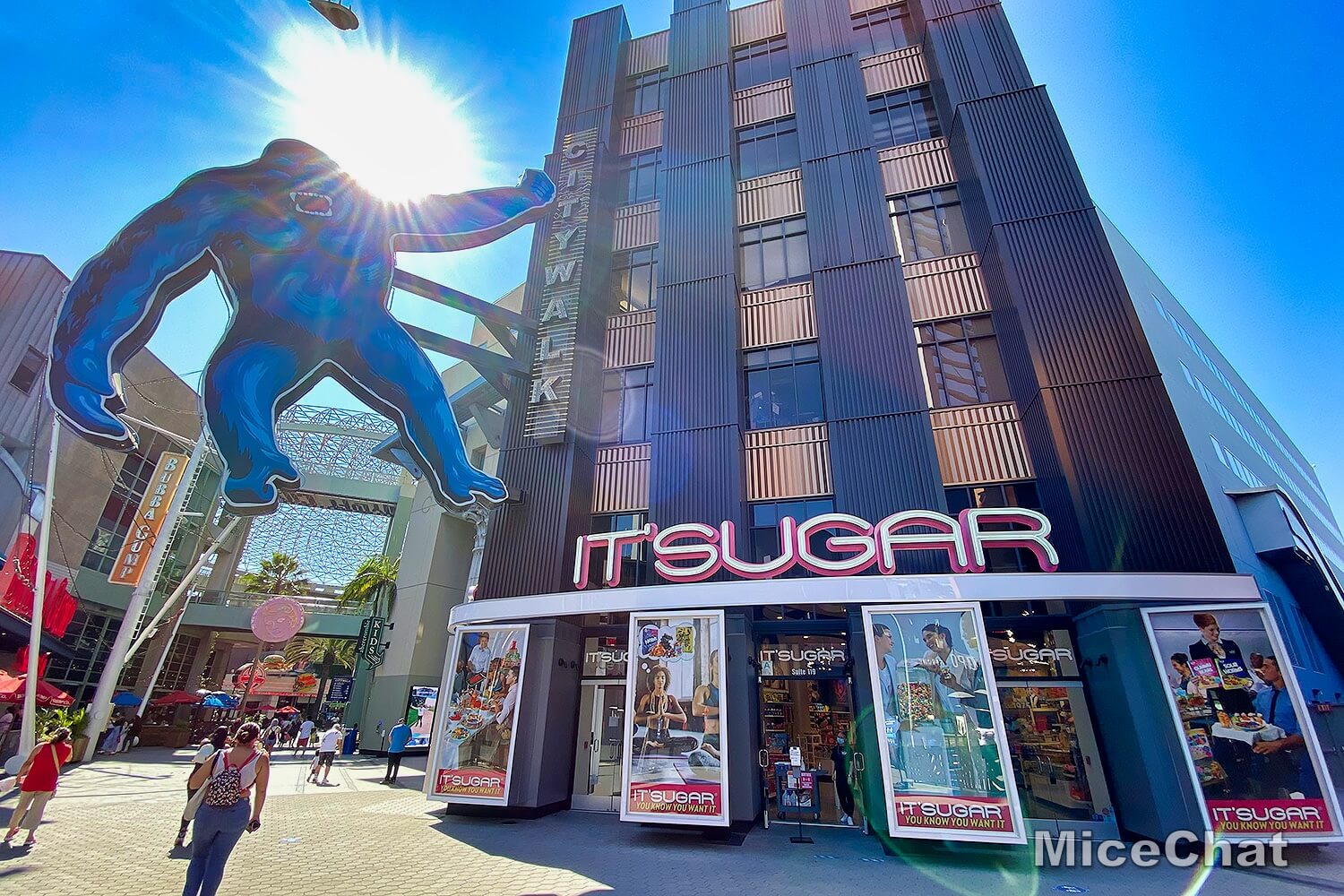 , Universal Hollywood CityWalk – An Uncrowded Slice of Theme Park Life