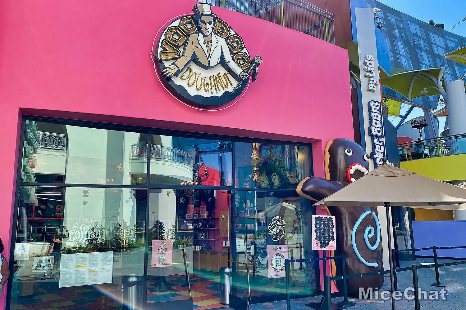 , Universal Hollywood CityWalk – An Uncrowded Slice of Theme Park Life