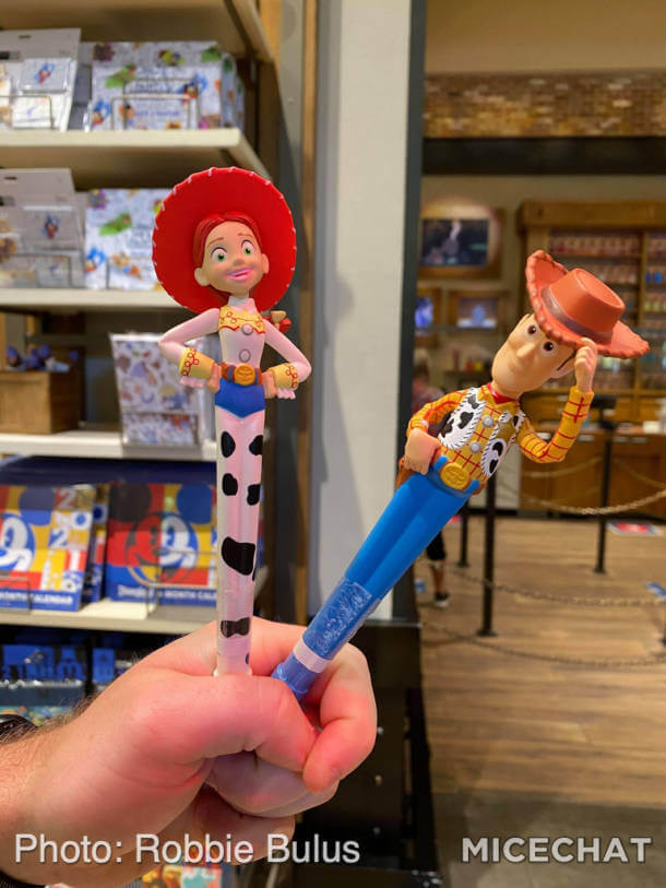 , Disneyland Merchandise Update: Haunted Mansion Minnie, Mugs, and More!
