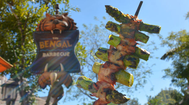 , 10 Disneyland Snacks We&rsquo;re Craving Right Now – You Pick the Winner!