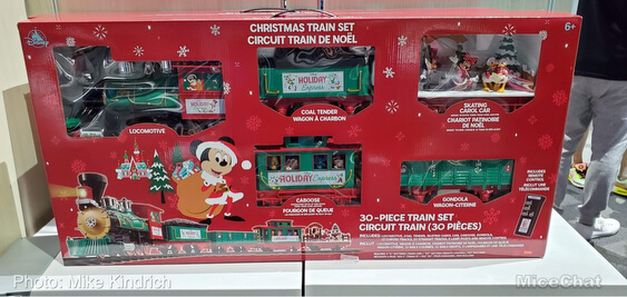 , Disneyland Merchandise Update – Holiday Items Arrive in Downtown Disney Anaheim!