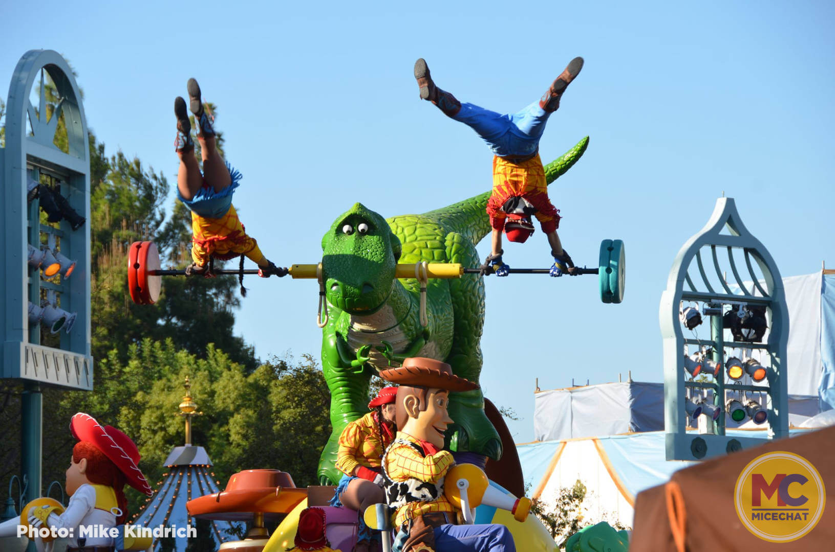 , Disneyland Update: Don’t Count on Christmas
