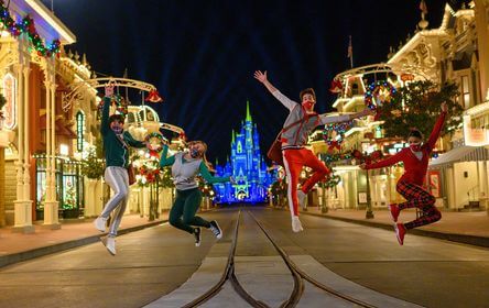 , Walt Disney World Update &#8211; Coasters, Christmas, and Crowds