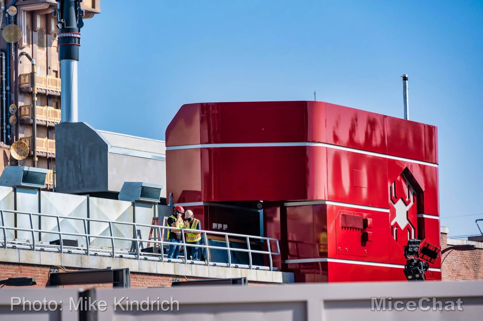 , Disneyland Update – Holiday Hopes and Humbugs