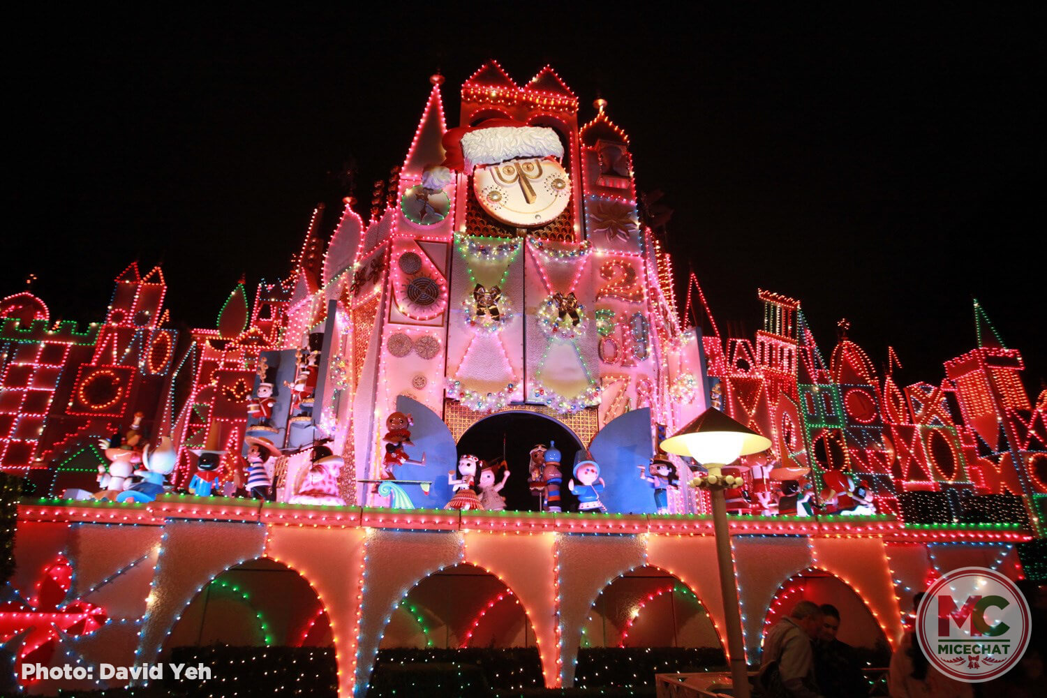 , Disneyland Update – Open and Closed as Disneyland Faces a Purple Christmas