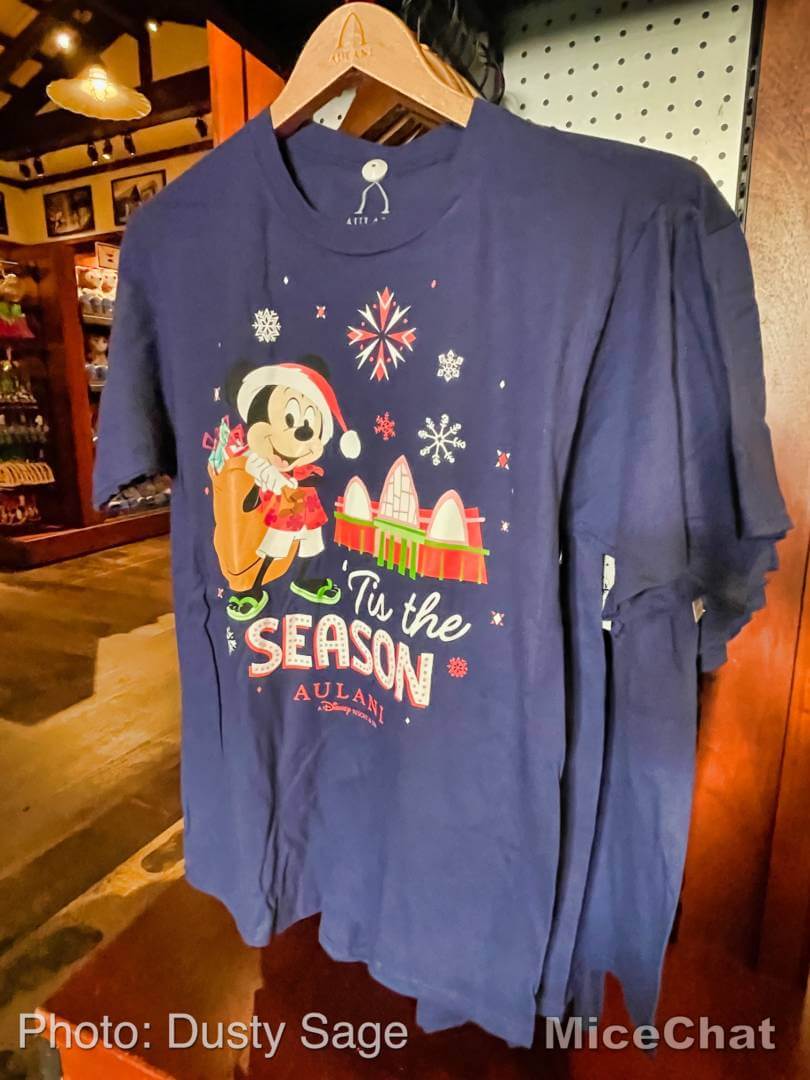 , Disney Merchandise Update: Hula for the Holidays