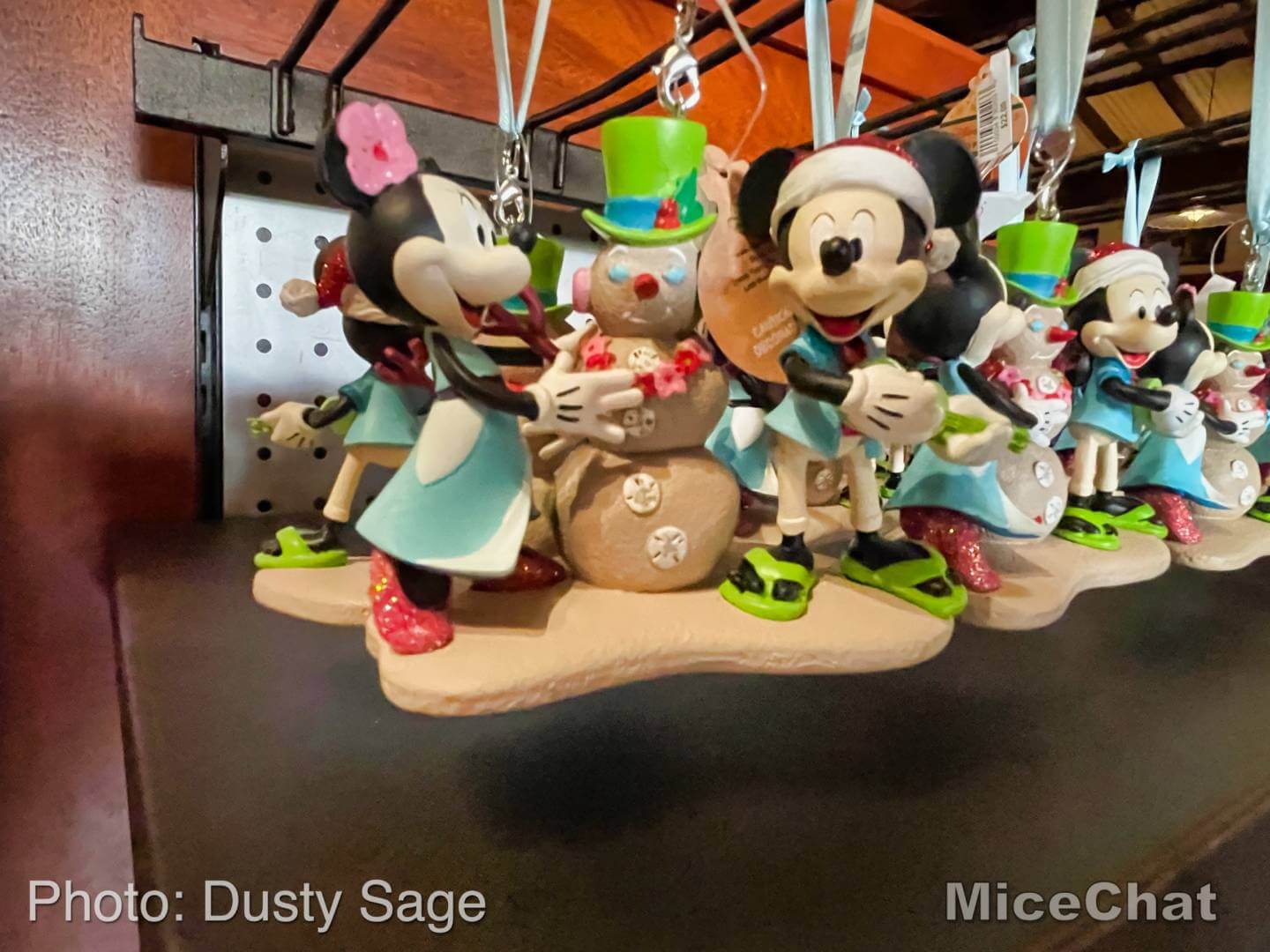 , Disney Merchandise Update: Hula for the Holidays