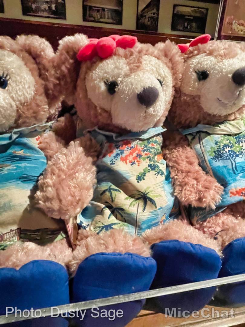 , Disney Merchandise Update: Hula for the Holidays