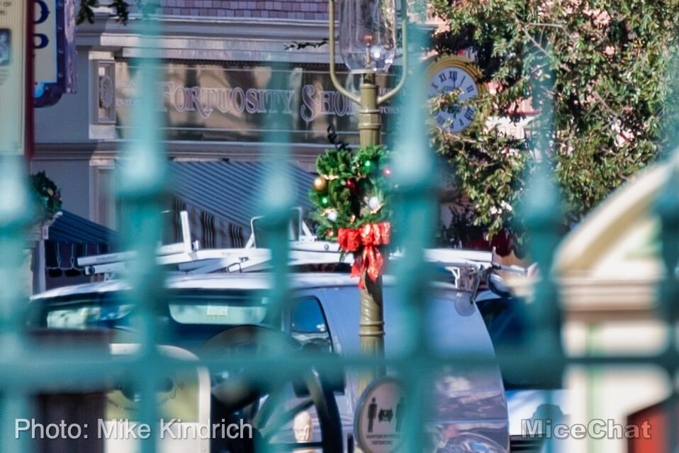 , Disneyland Update – Open and Closed as Disneyland Faces a Purple Christmas