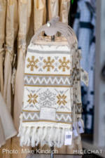 Disneyland-merchandise-upate-november-2020-holiday-2020-winter-magic-scarf