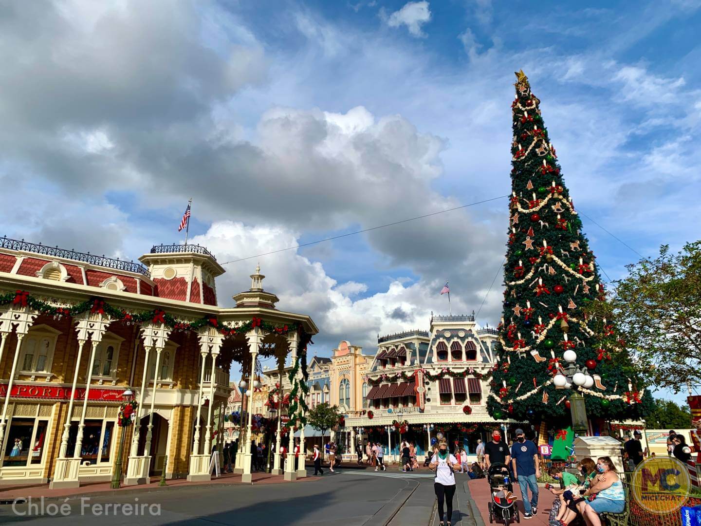 , The Holidays Arrive at Walt Disney World’s Magic Kingdom!