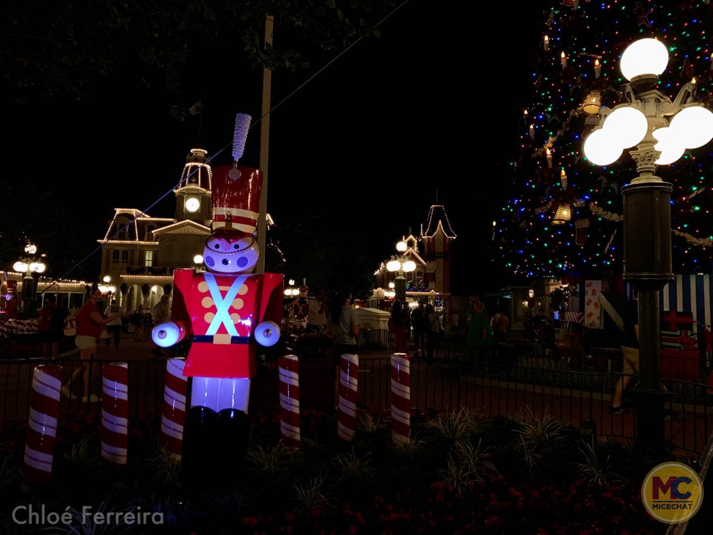 , The Holidays Arrive at Walt Disney World’s Magic Kingdom!