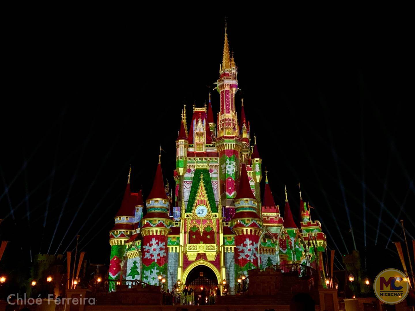 , The Holidays Arrive at Walt Disney World&#8217;s Magic Kingdom!