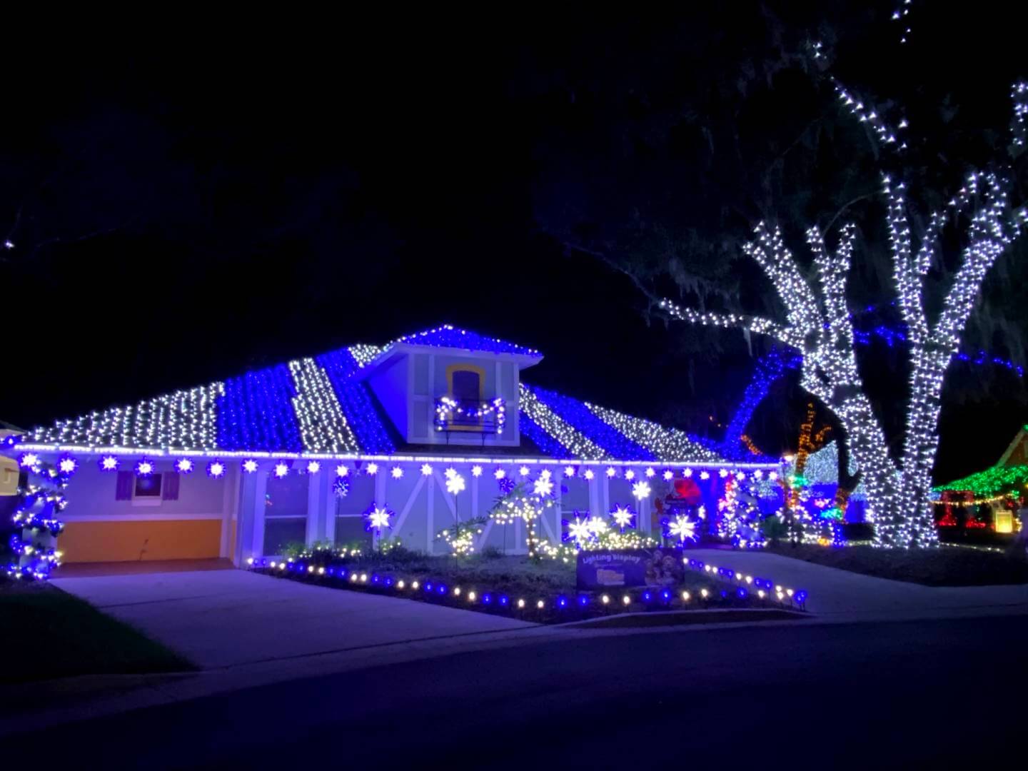 , A Spectacular Sight – Night of a Million Lights!
