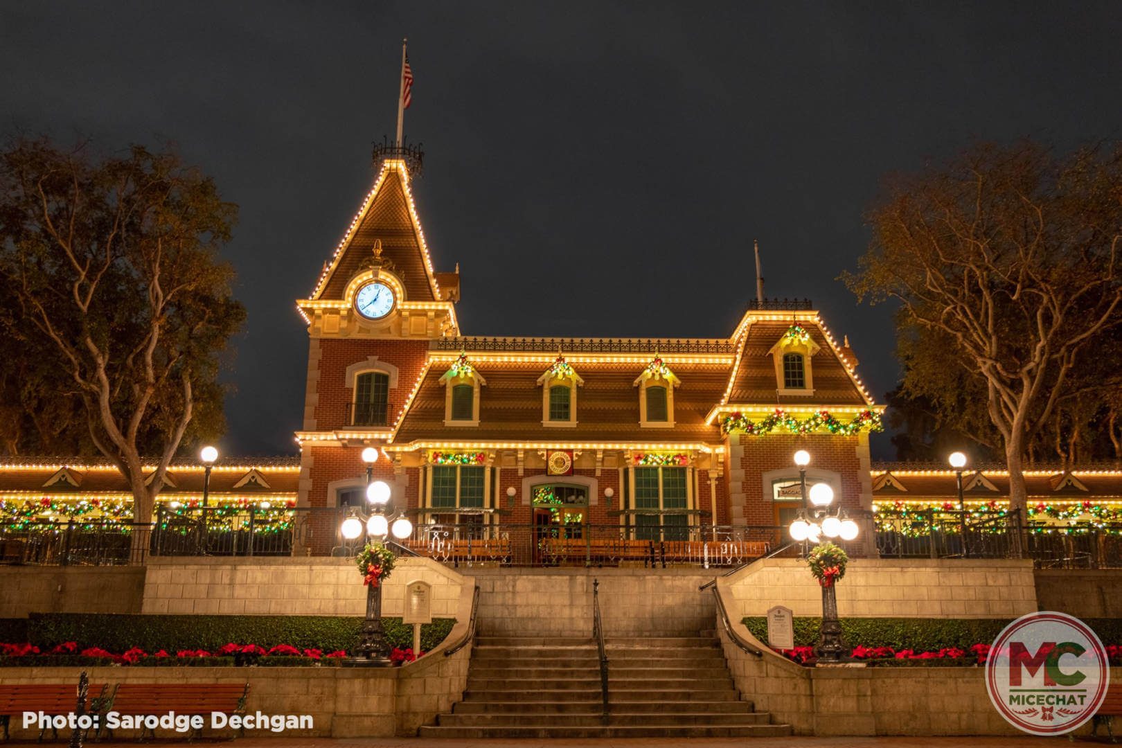 , Disneyland Update – Holiday Hopes and Humbugs