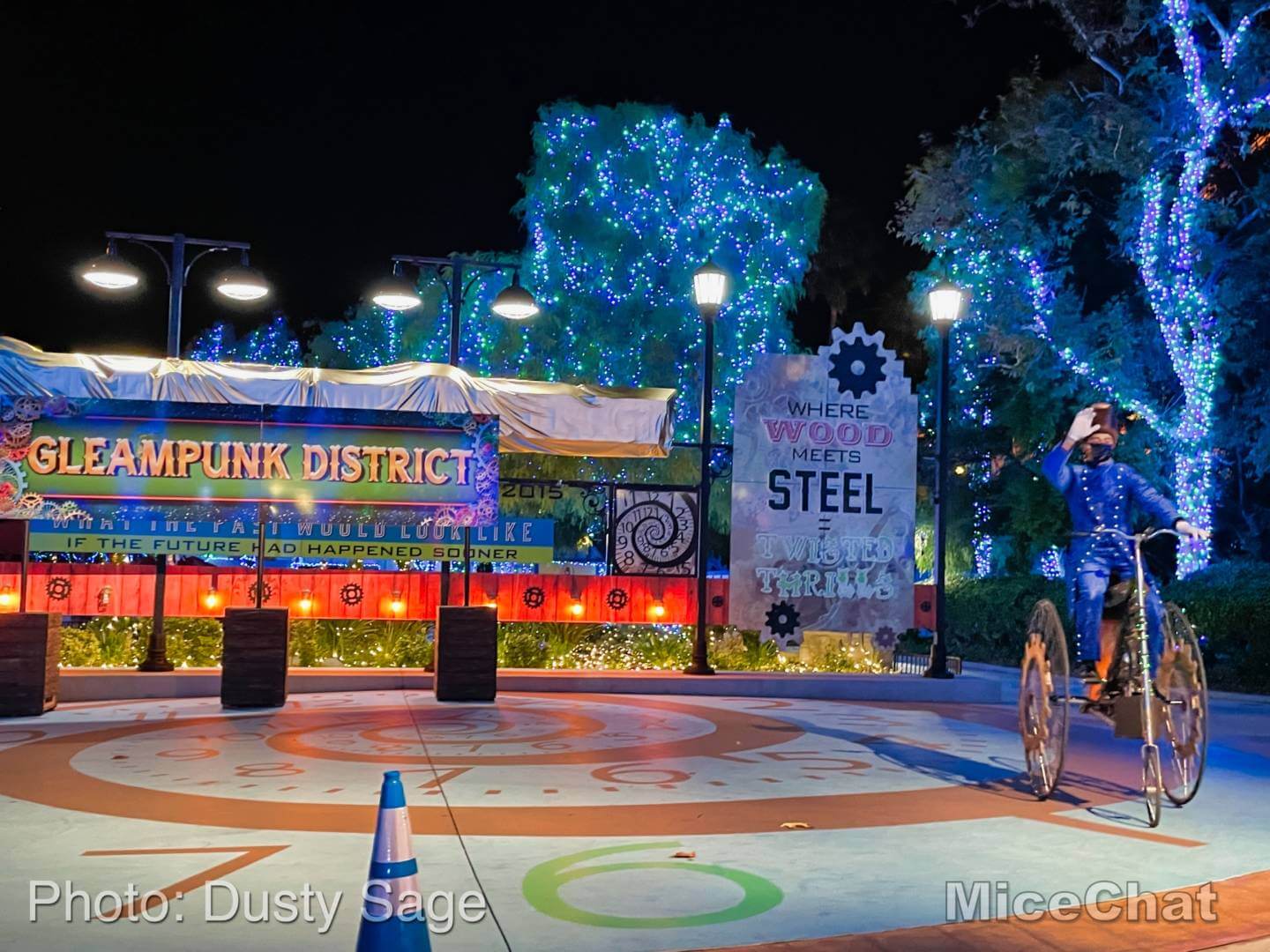 , Christmas on Wheels: A Drive Through Six Flags Magic Mountain’s Holiday in the Park