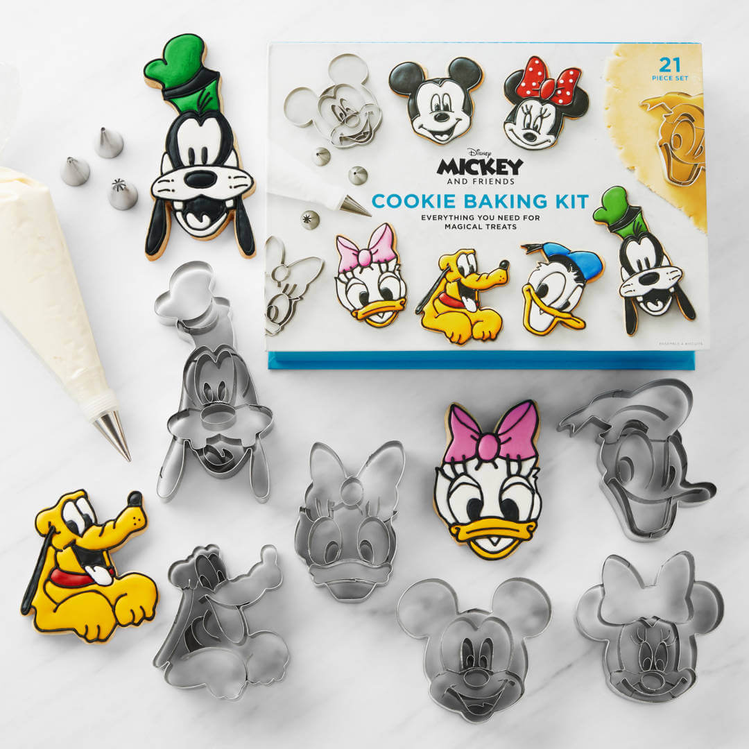 Celebrate Mickey and Friends(giving) with Themed Pizza and New