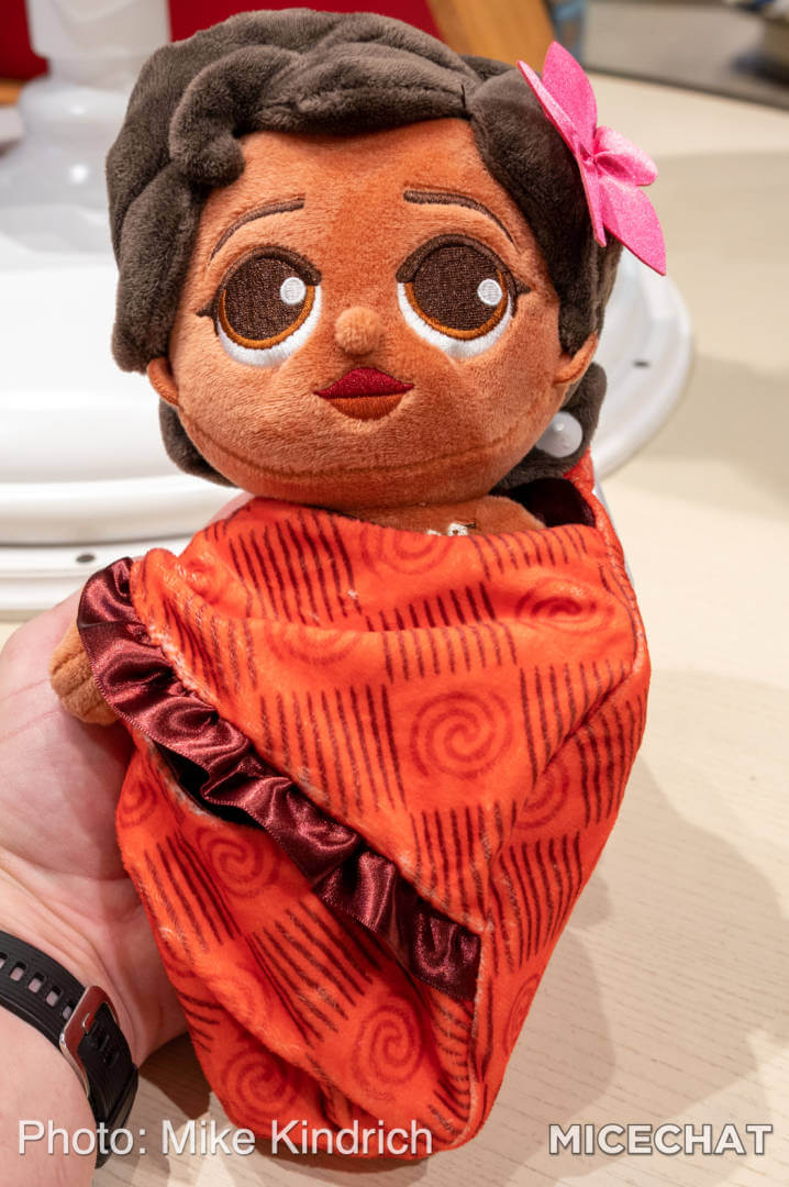 , Disney Merchandise Update: Hula for the Holidays