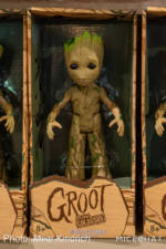 november-2020-merchandise-update-interactive-groot-figure