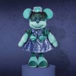 10 Minnie the Main Attraction Haunted Mansion