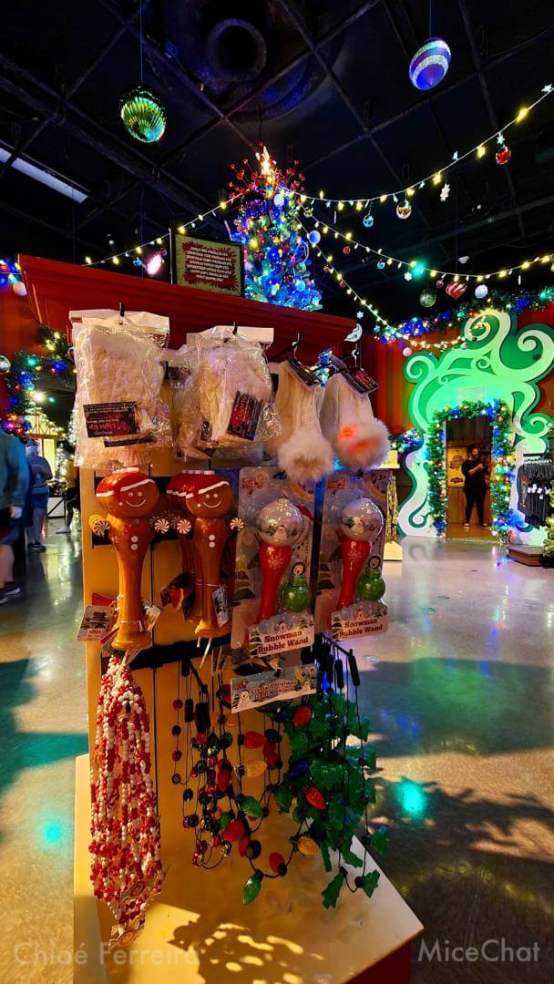 , Universal Orlando Update – VelociCoaster, Super Mario & Christmas!