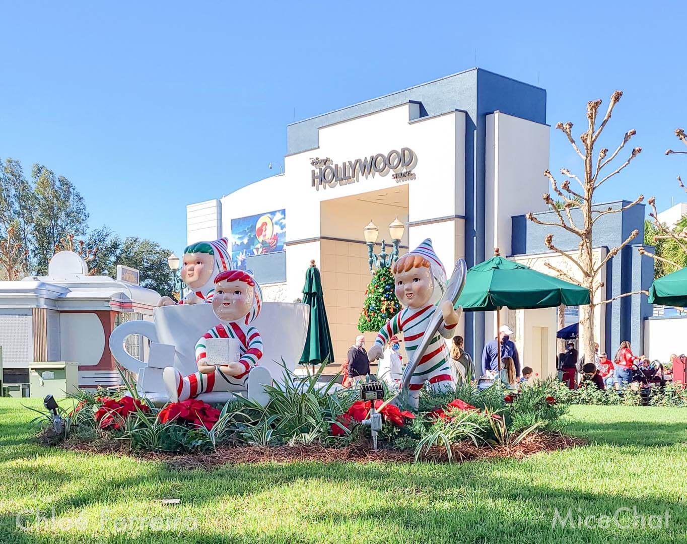 , Walt Disney World Update &#8211; Holiday Surprises &#038; Hollywood Kitsch