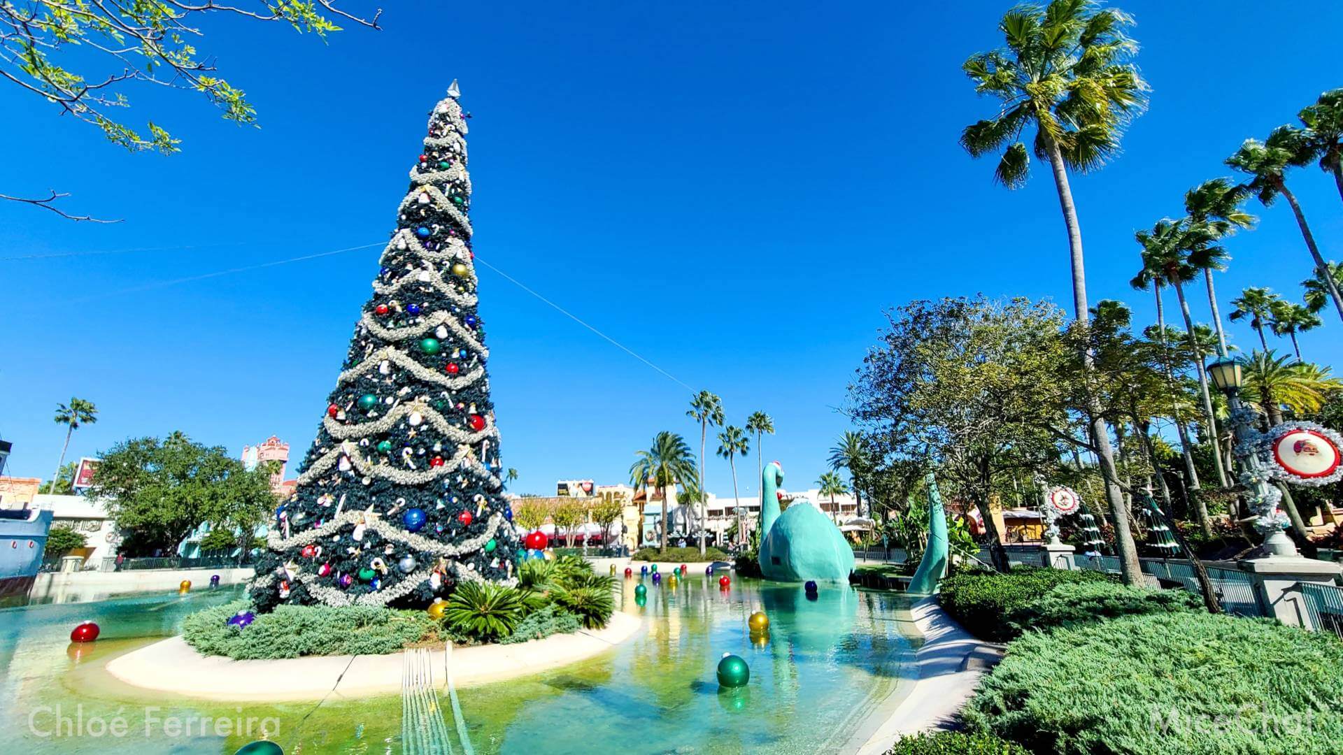 , Walt Disney World Update &#8211; Holiday Surprises &#038; Hollywood Kitsch