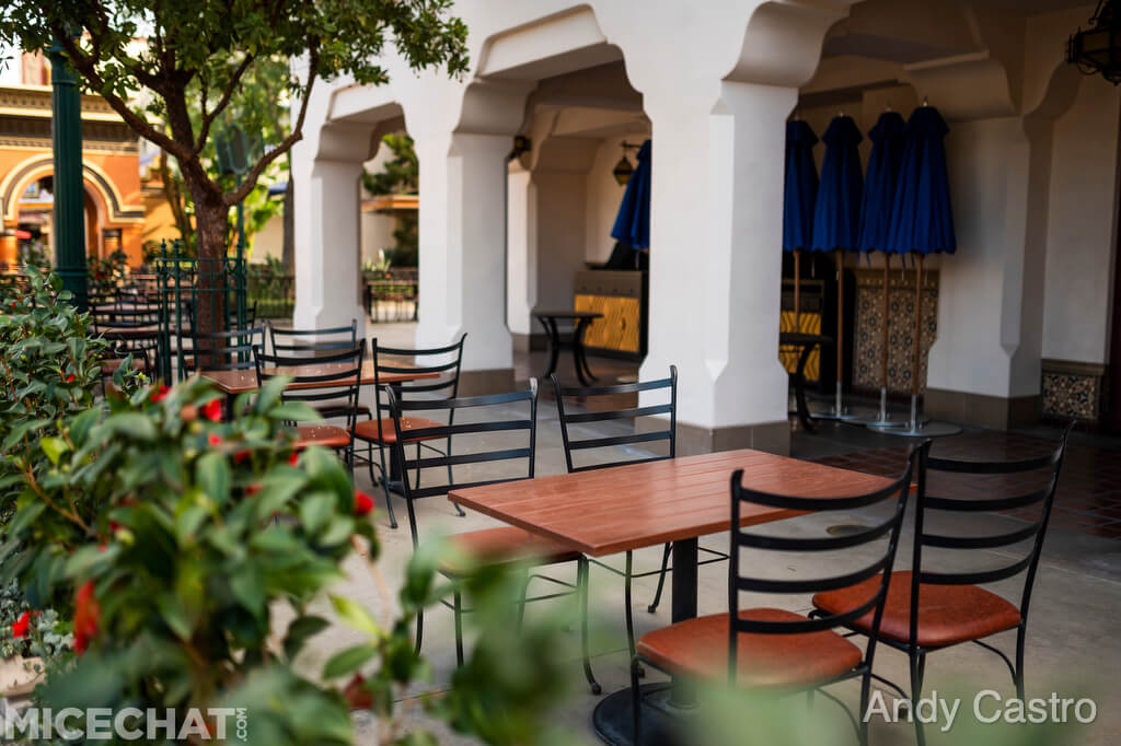 , Disneyland Resort Update – Holiday Twist and Avengers Surprise