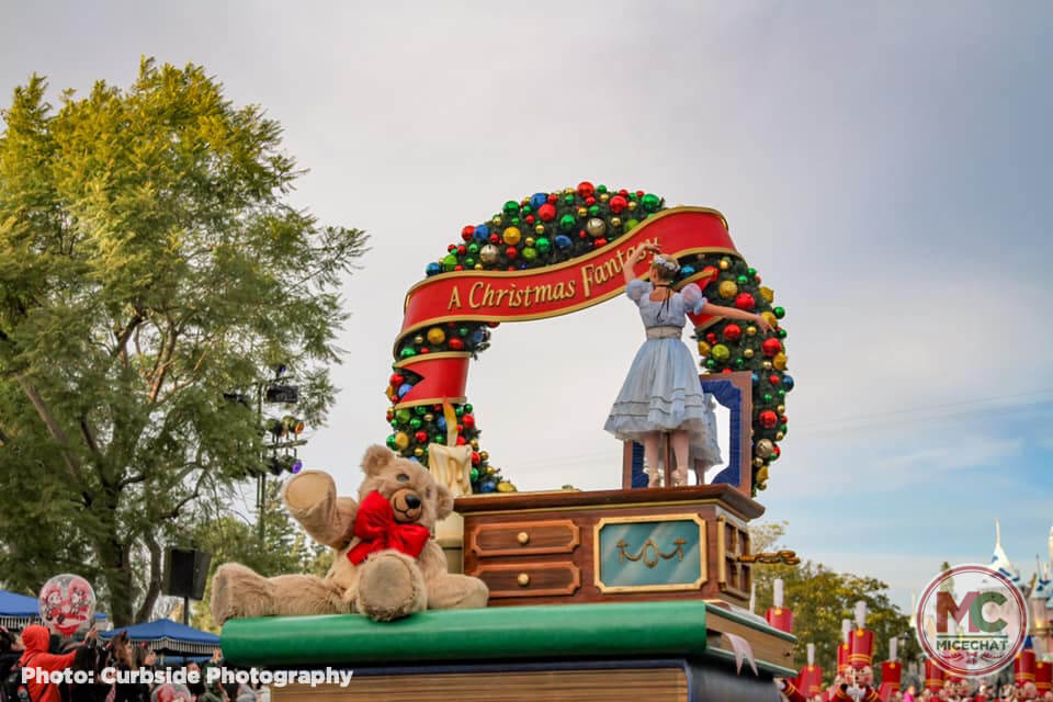 , Disneyland Resort Update – Holiday Twist and Avengers Surprise