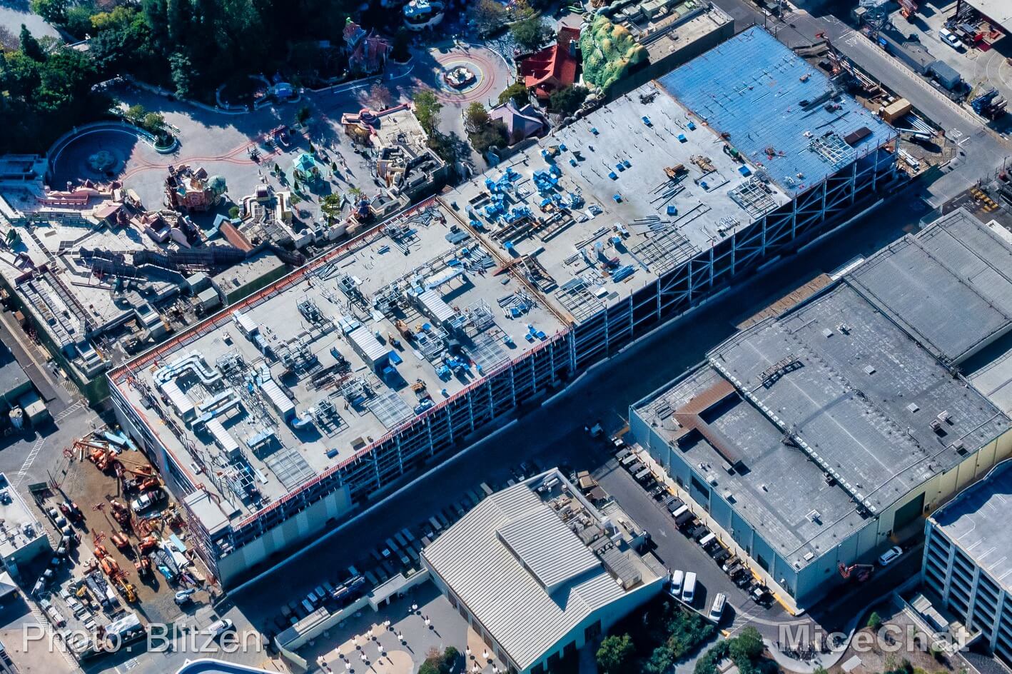 , Disneyland Update &#8211; High Above an Empty Disneyland