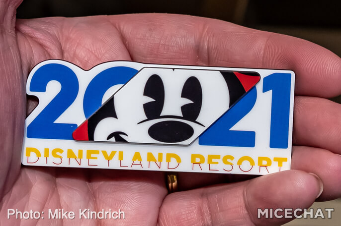 , Disneyland Update – Christmas on Ice for the Naughty and Nice