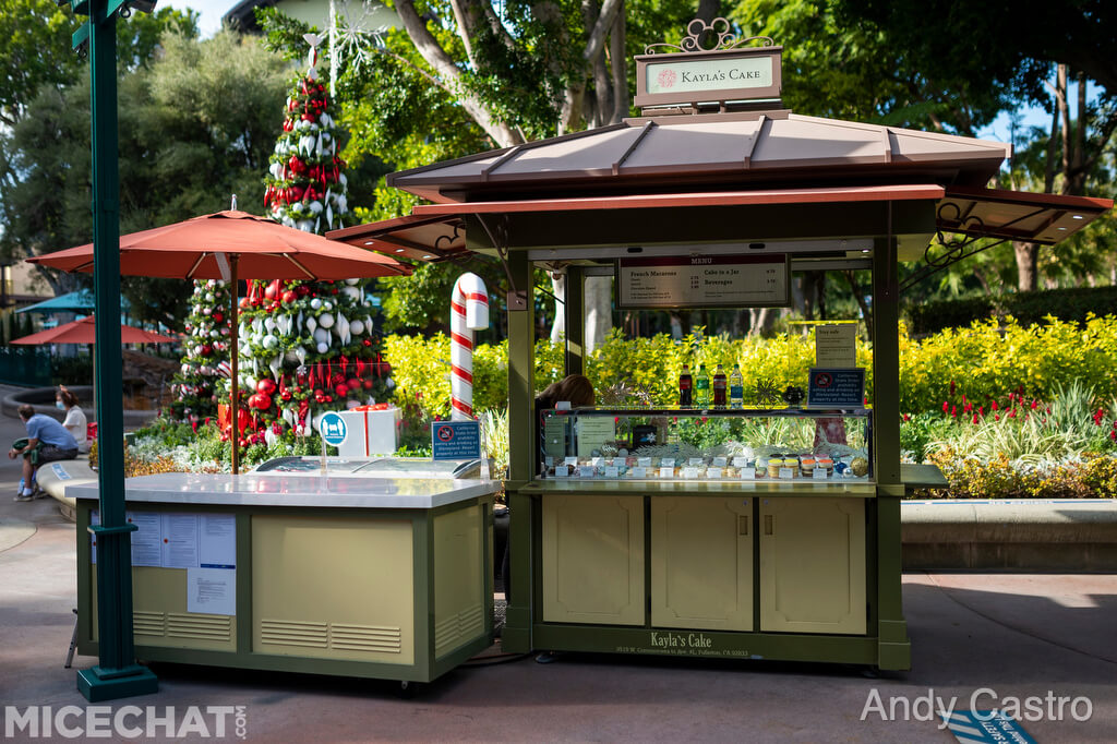 , Disneyland Resort Update – Holiday Twist and Avengers Surprise