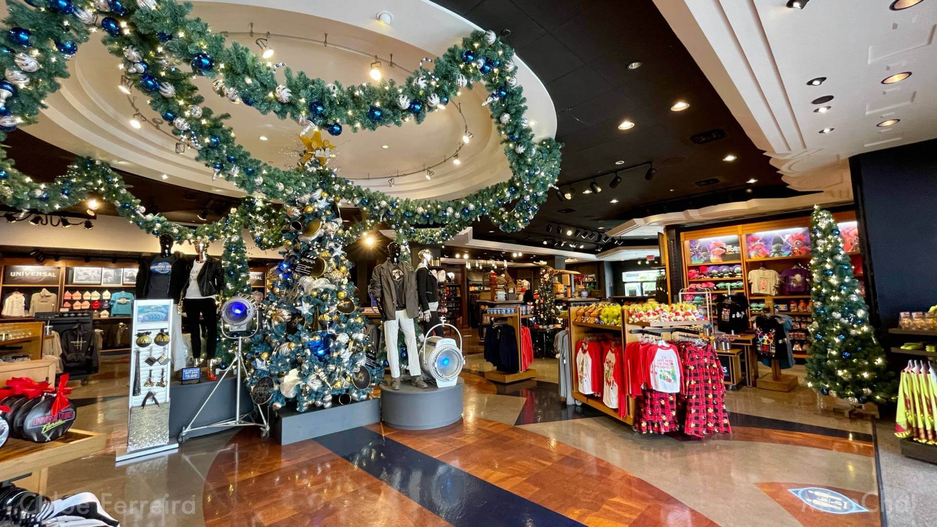 , Universal Orlando Update – VelociCoaster, Super Mario & Christmas!