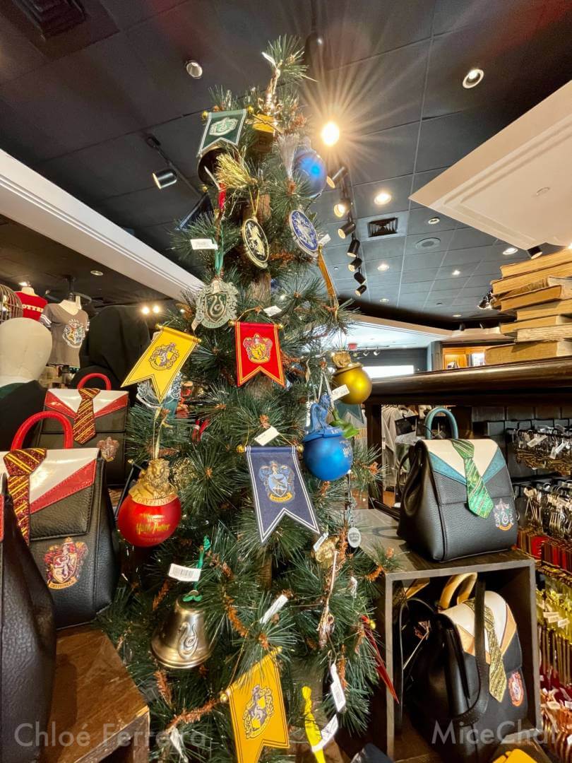 , Universal Orlando Update – VelociCoaster, Super Mario & Christmas!