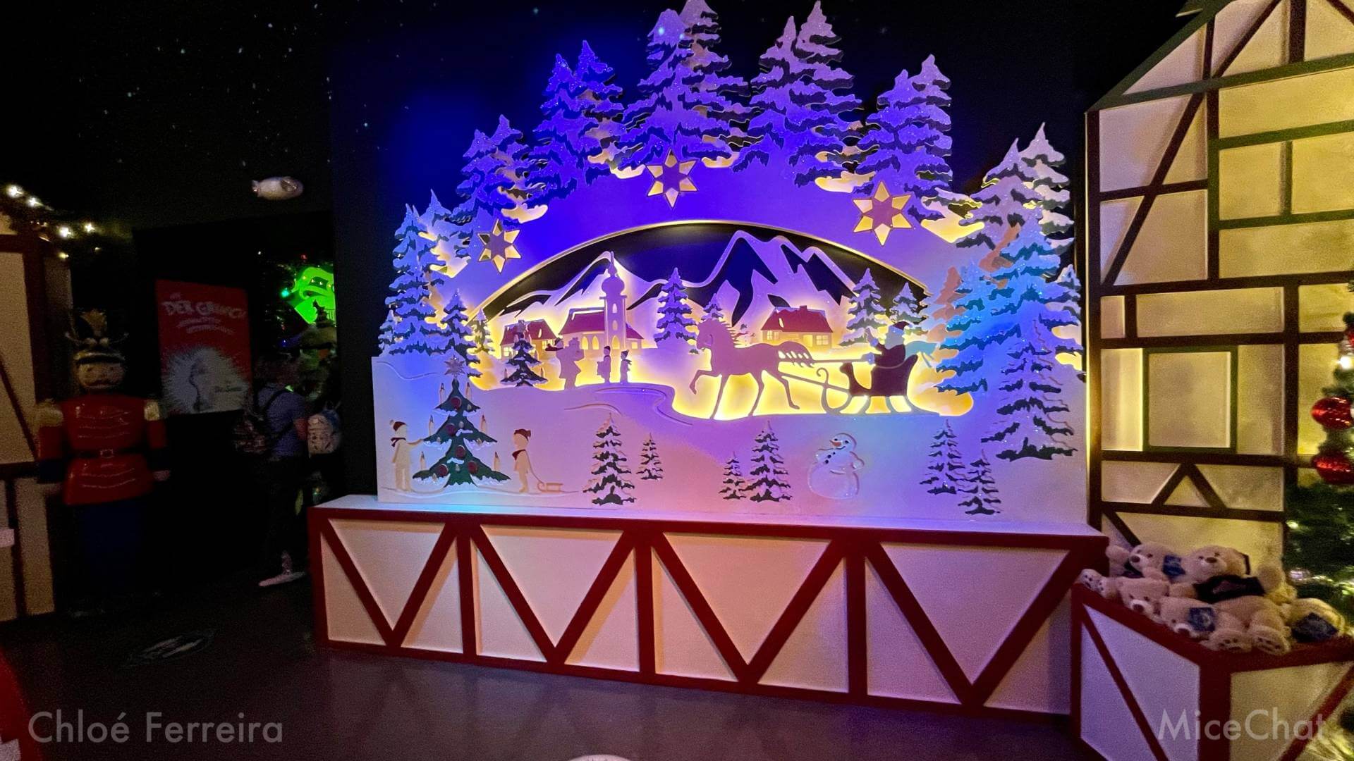 , Universal Orlando Update – VelociCoaster, Super Mario & Christmas!