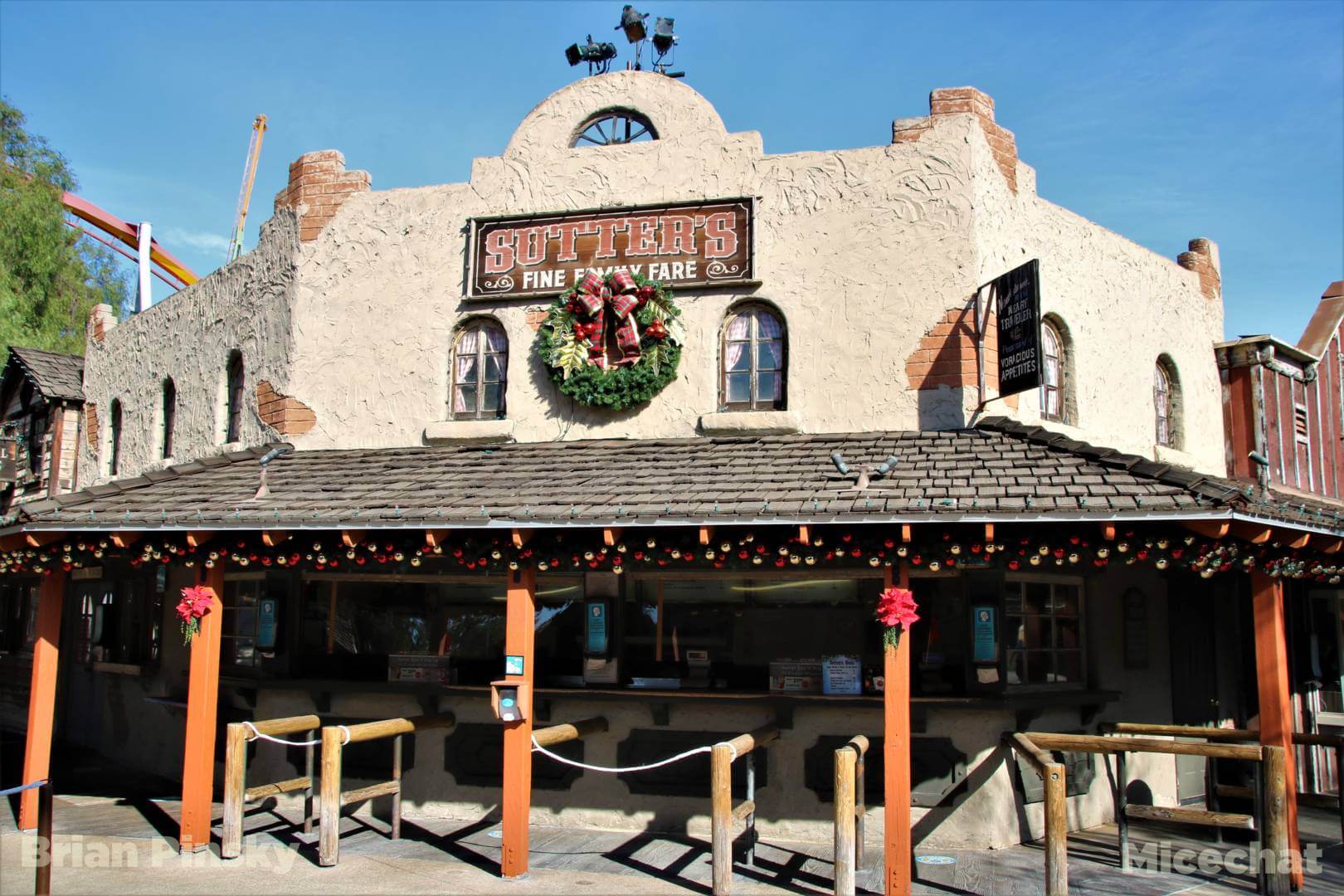 , Disneyland Resort Update – Holiday Twist and Avengers Surprise