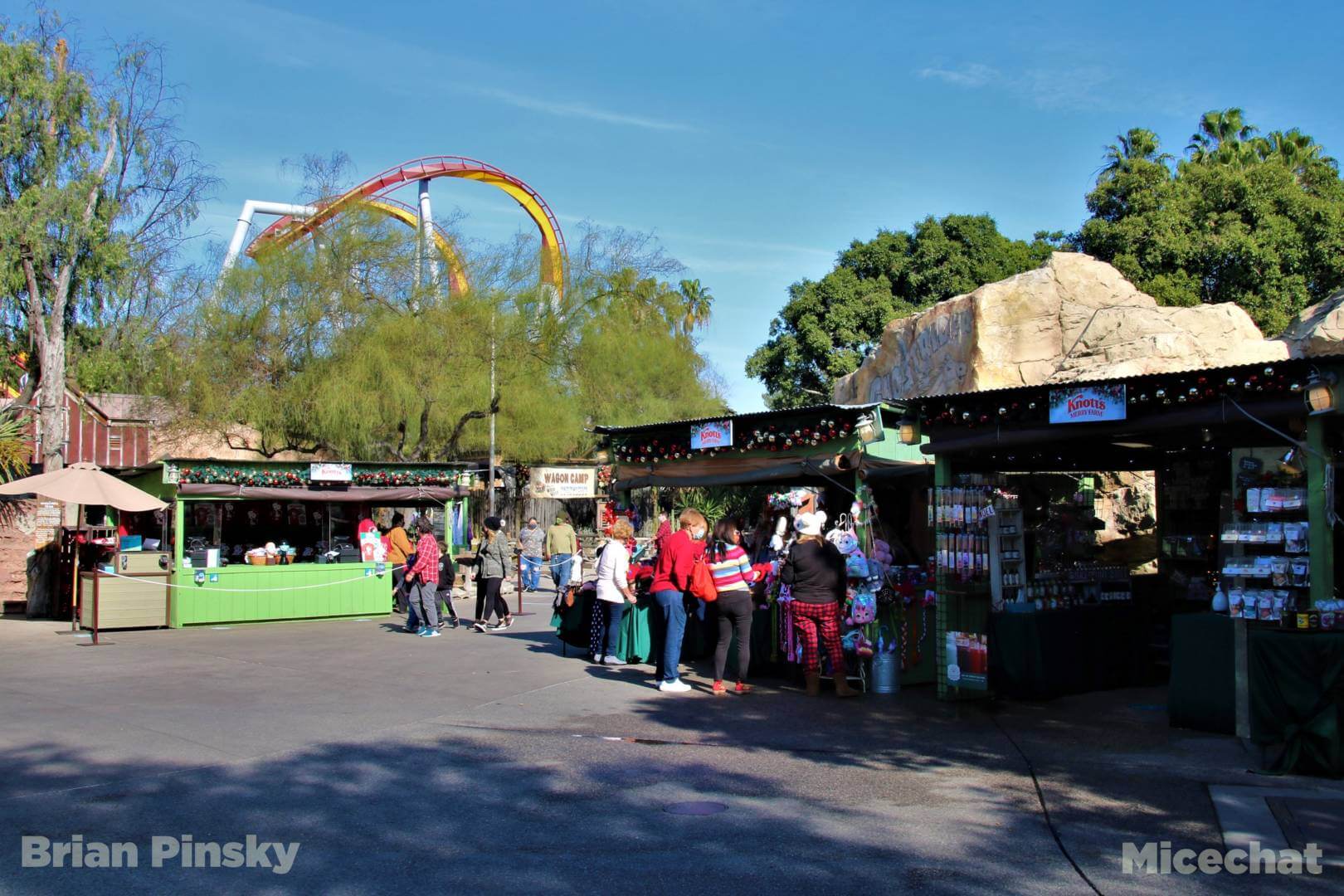, Disneyland Resort Update – Holiday Twist and Avengers Surprise