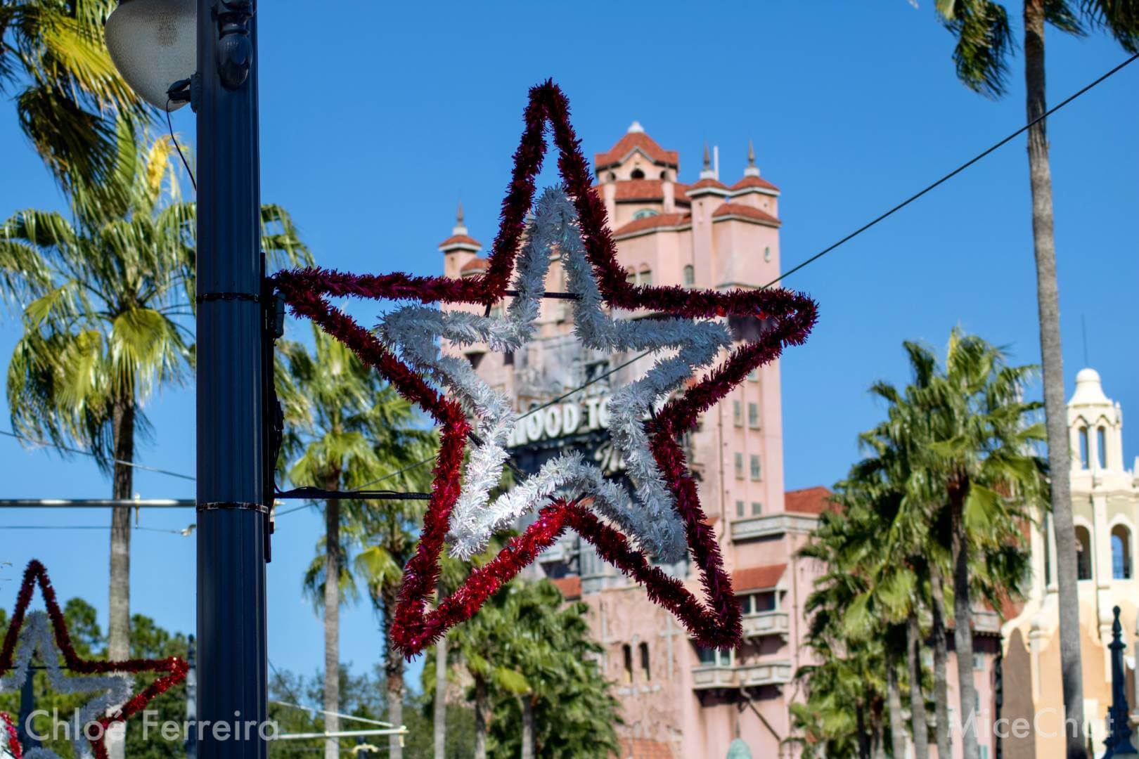 , Walt Disney World Update &#8211; Holiday Surprises &#038; Hollywood Kitsch