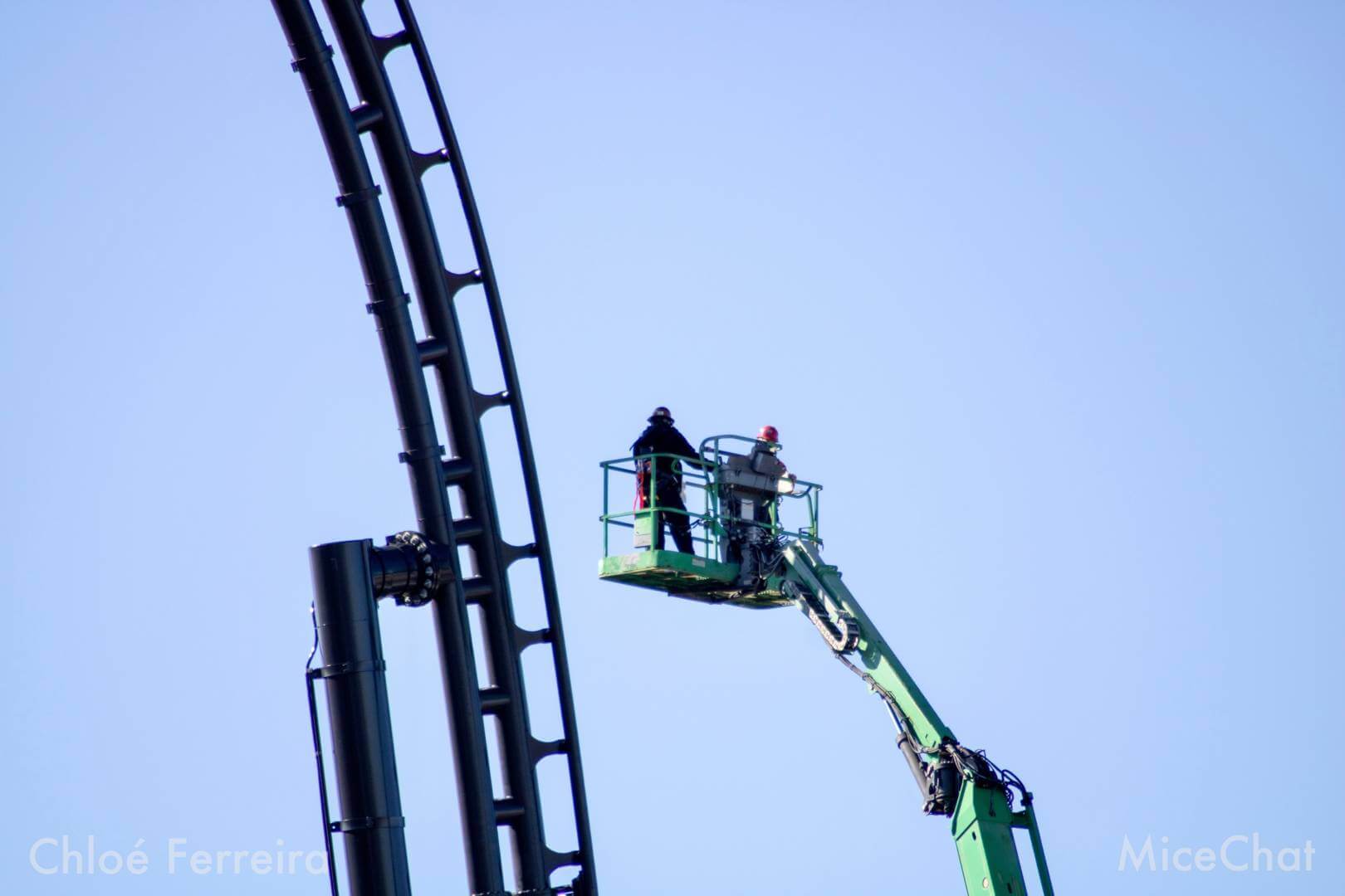 , Universal Orlando Update – VelociCoaster, Super Mario & Christmas!