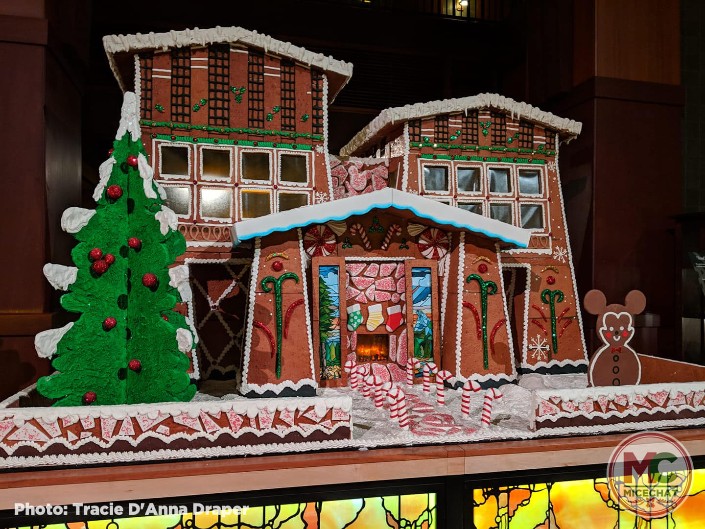 , Disneyland Resort Update &#8211; Holiday Twist and Avengers Surprise