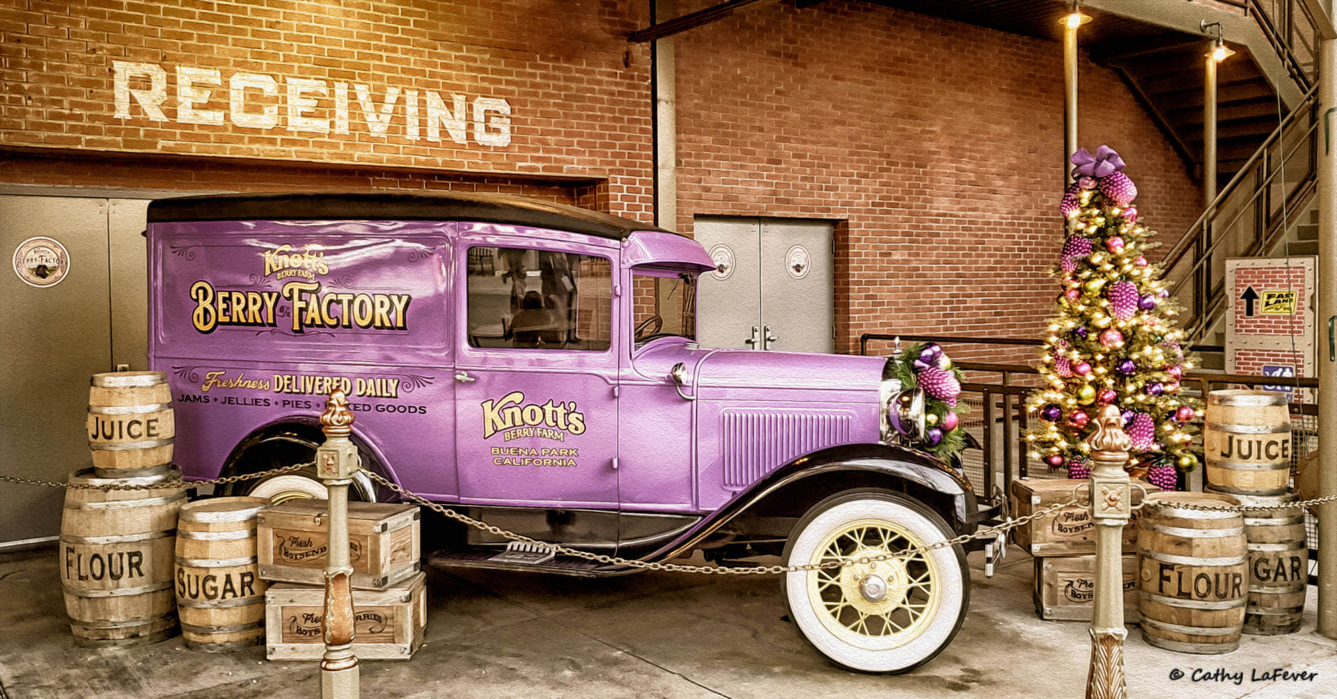 , Knott’s Gets Crafty For Christmas