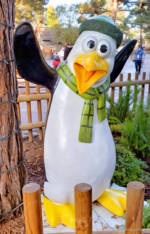 camp snoopy penguins 5