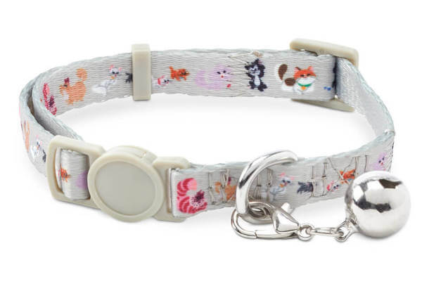 , Your Favorite Disney Cats and Dogs Claw Their Way Into New Collection